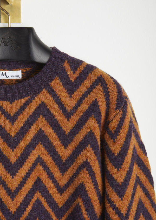 AAMBROSIA-Detail-Logo-Wool-Sweater-PurpleOrange