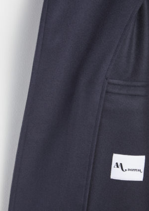 AAMBURGO-Detail-InternalPocket-Logo-Wool-Blue-Coat