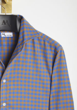 AANACAPRI-Detail-Neck-Logo-Cotton-Shirt
