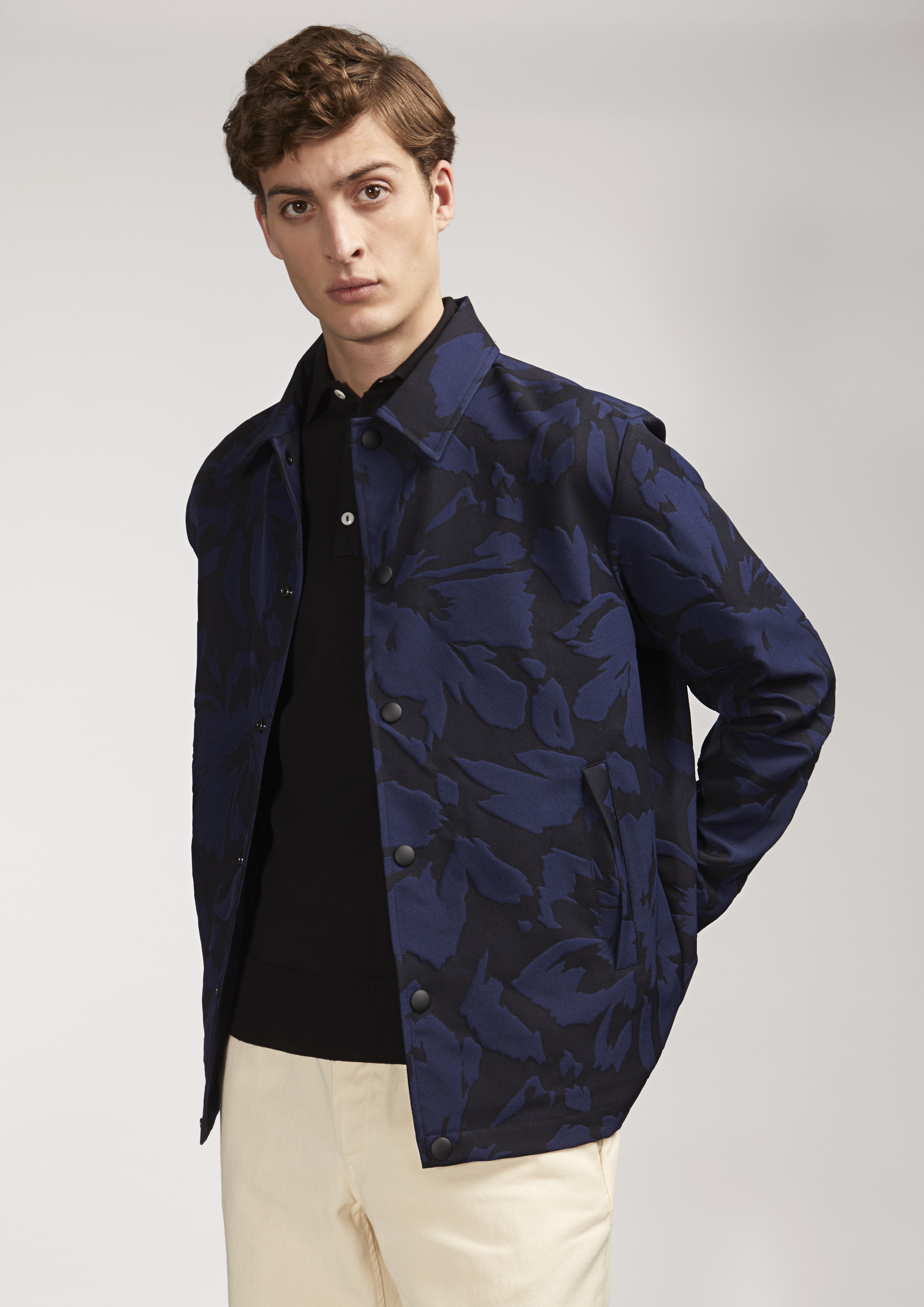 AAMARONEJ-3d-printed-flower-motif-windbreaker-elastic-trim-cuff-model