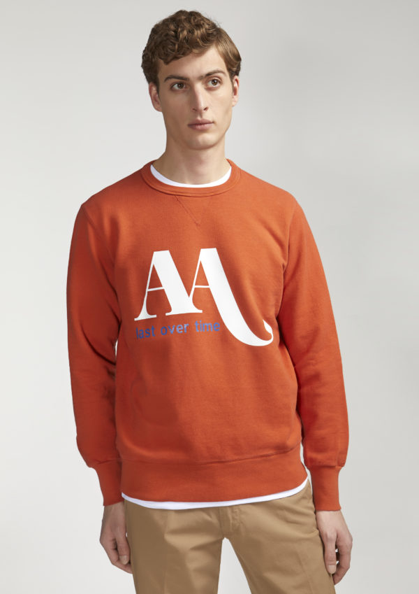 AAMERICANLOGO-AA-logo-crewneck-sweatshirt-cotton-orange-model