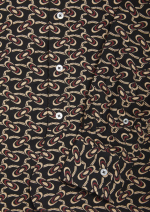 AANACAPRI-printed-animalier-capri-shirt-detail-botton