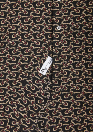 AANACAPRI-printed-animalier-capri-shirt-detail-label