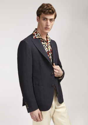 AANZIO-solid-linen-jacket-patch-pocket-model