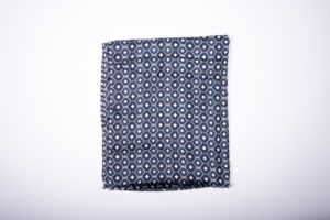 AAMATA-Scarf-Silk-pois-doppiaa-springsummer19-stilllife