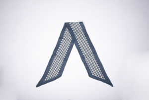 AARVIER-silk-scarf-springsummer19-silk-checked-doppiaa