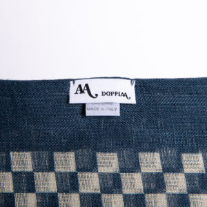 AARVIER-silk-scarf-springsummer19-silk-checked-doppiaa-still-detail-label