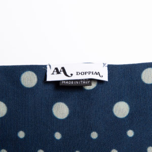 AARVIER-silk-scarf-springsummer19-silk-pois-doppiaa-label-detail